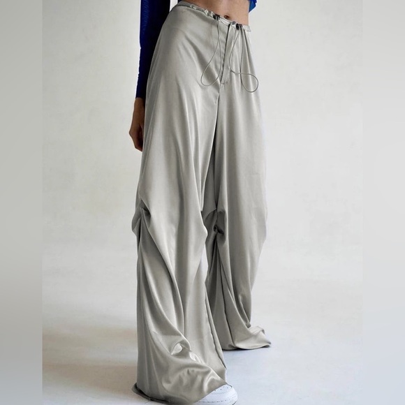 Heather Grey Silver Wide Satin Pant With Adjustable Cinch Ties - Picture 2 of 12